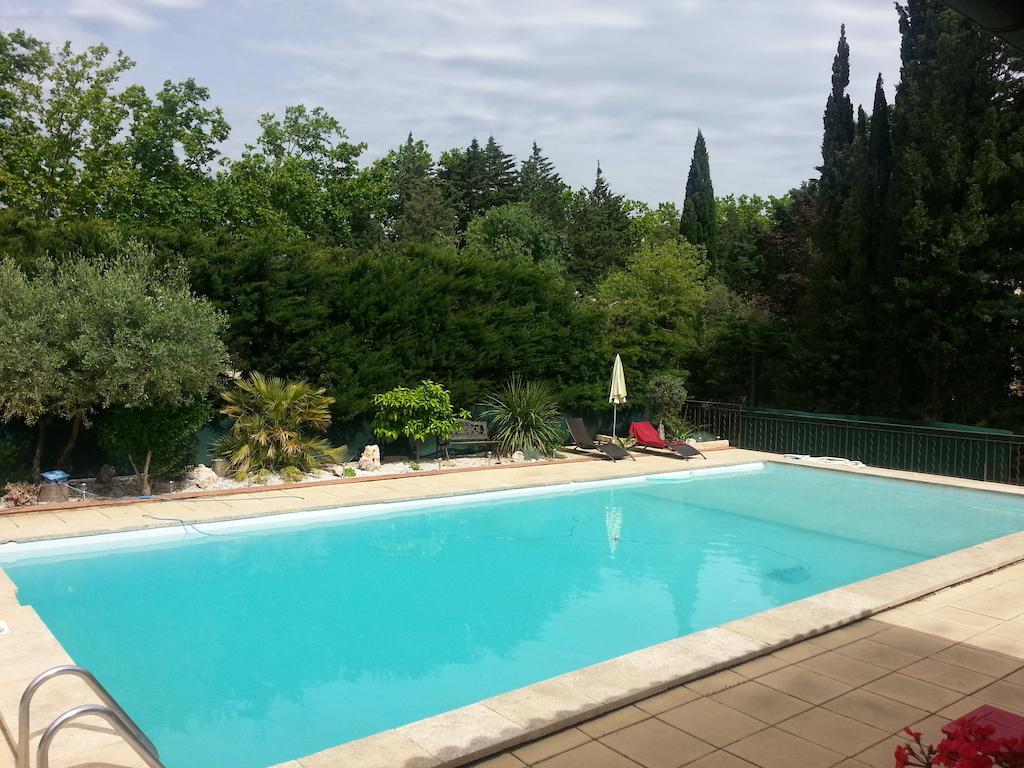 Bed and Breakfast La Combe Joseph Remoulins Exterior foto